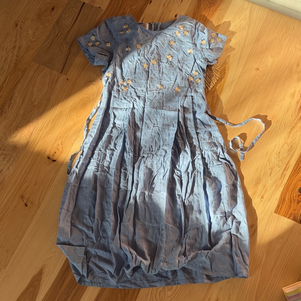 Vintage Sarah Elizabeth Embroidered Dress